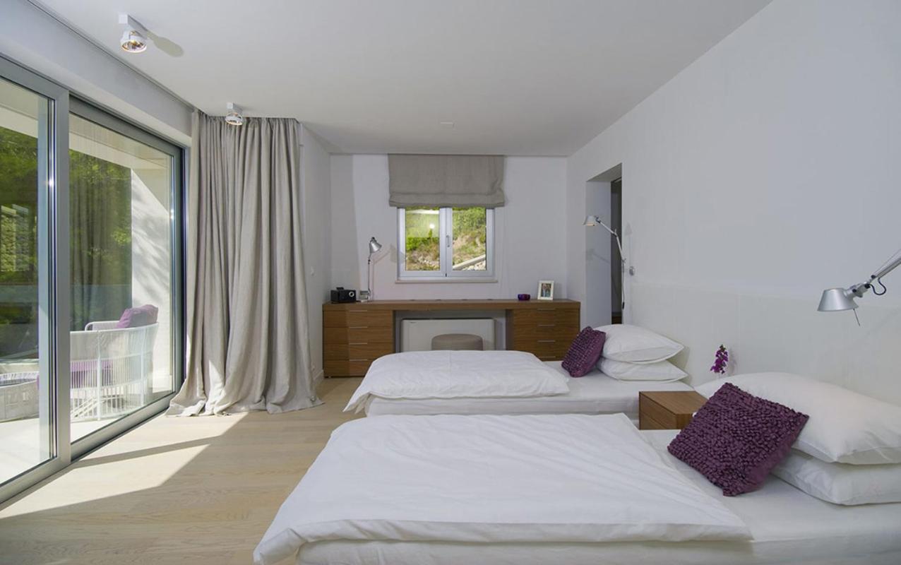 Luxury Seafront Villa My Dream With Private Pool, Jacuzzi And Staff At The Beach On Brac Island - Sumartin Selca  Ngoại thất bức ảnh
